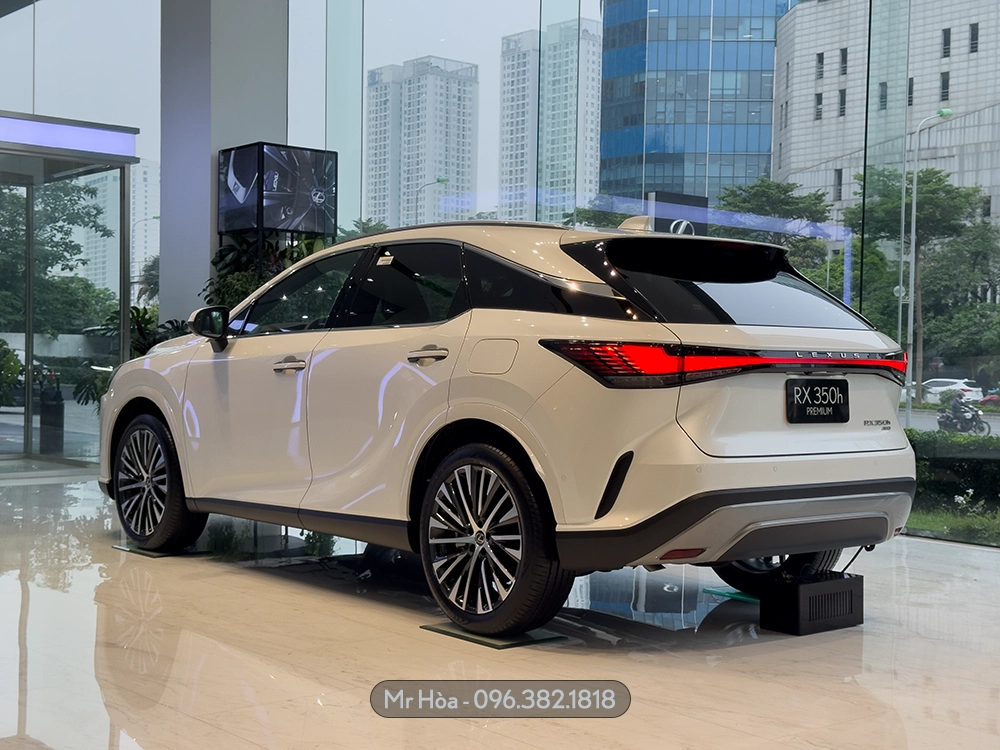 Giá xe Lexus RX350 2026